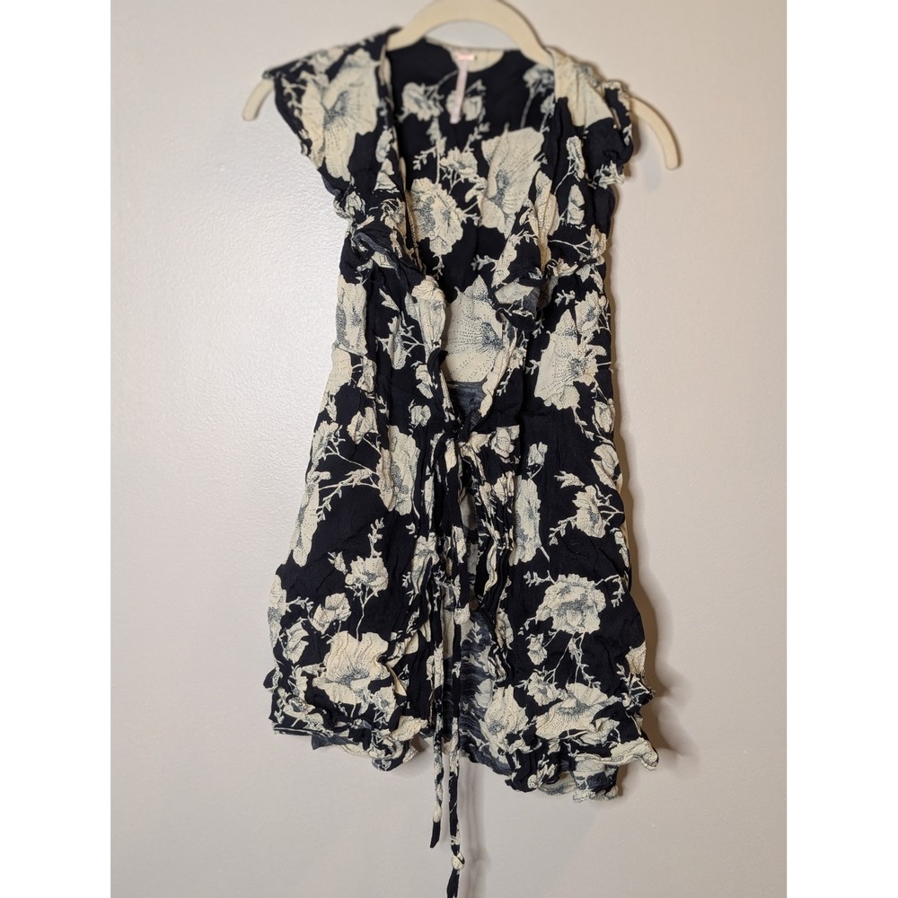 Free People Floral Mini Dress Black Cream Ruffle Cap Sleeve Tie Front XS